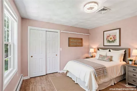 Bedroom - 71 Rolling Hill Dr, Exeter, RI 02822 photo 6 of 12