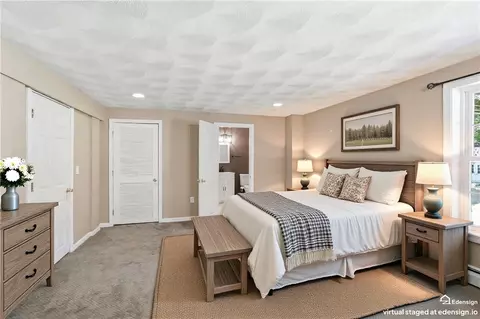 Bedroom - 71 Rolling Hill Dr, Exeter, RI 02822 photo 11 of 12
