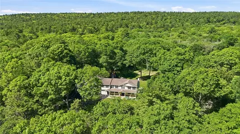 View/Area - 71 Rolling Hill Dr, Exeter, RI 02822 photo 2 of 3