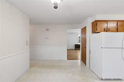 Entry Way - 5 Lee Dr, Warren, RI 02885 photo 1 of 1