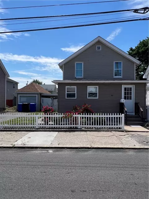 82 Perry St, Central Falls, RI 02863