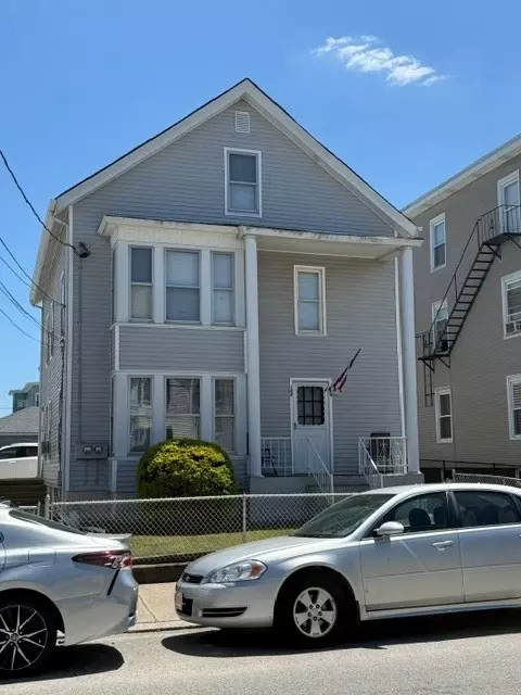 122 Tremont St, Central Falls, RI 02863