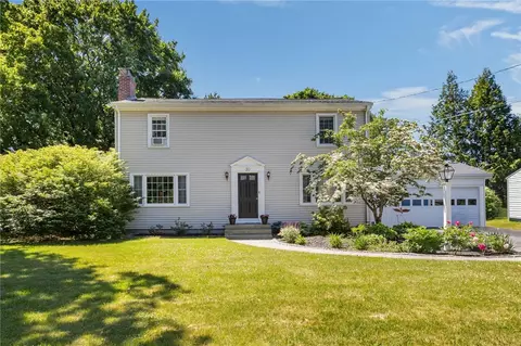 30 Thomas Leighton Blvd, Cumberland, RI 02864