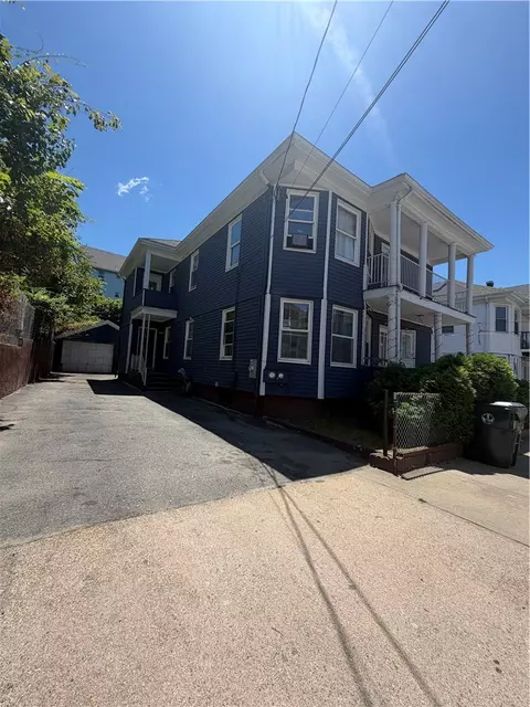 112 Butler Ave, Central Falls, RI 02863