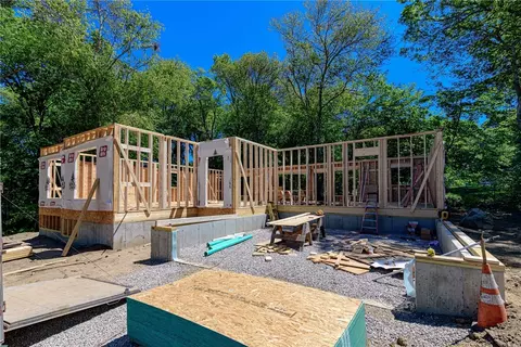 5 Robin Hollow Ln, Westerly, RI 02891 photo 5