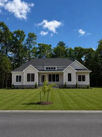 84 Carrs Ln, North Kingstown, RI 02852