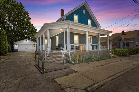 112 Owen Ave, Pawtucket, RI 02860