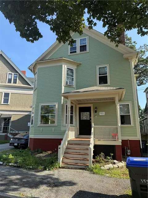115 Keene St, Providence, RI 02906