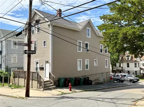 510 Bernon St, Woonsocket, RI 02895