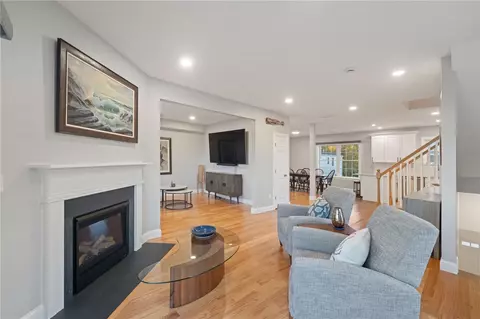 Living - 1 Old County Village Way #E, Smithfield, RI 02917 photo 1 of 3