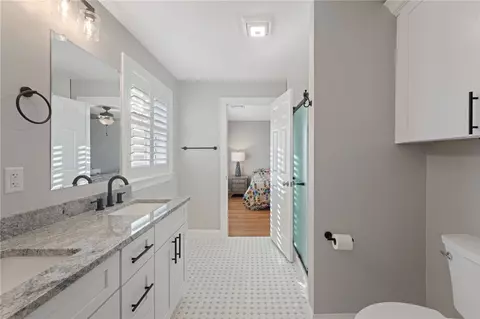 Bath - 1 Old County Village Way #E, Smithfield, RI 02917 photo 3 of 4