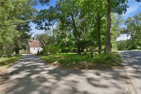 Exterior - 152 Hallville Rd, Exeter, RI 02822 photo 4 of 4