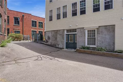 Exterior - 148 Bernon St #7, Woonsocket, RI 02895 photo 1 of 9