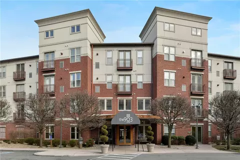1000 Providence Pl #418, Providence, RI 02903