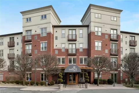1000 Providence Pl #418, Providence, RI 02903