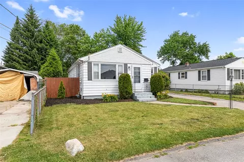 97 Victor Ave, Johnston, RI 02919