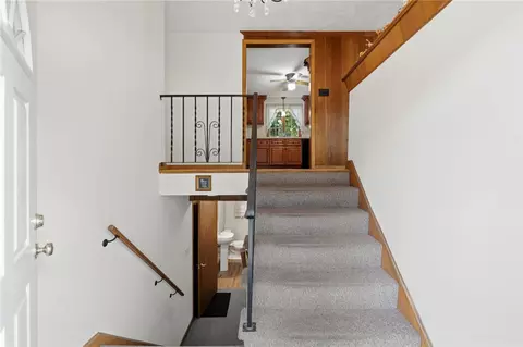 Entry Way - 9 Katherine Rd, Woonsocket, RI 02895 photo 1 of 2