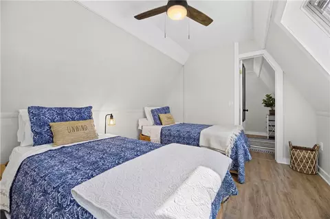 Bedroom - 11 Collins Ave, Westerly, RI 02891 photo 3 of 6
