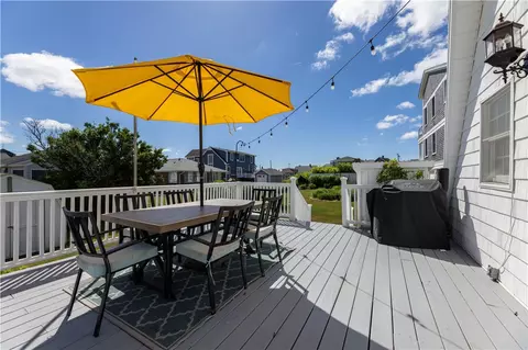 Exterior - 11 Collins Ave, Westerly, RI 02891 photo 7 of 11