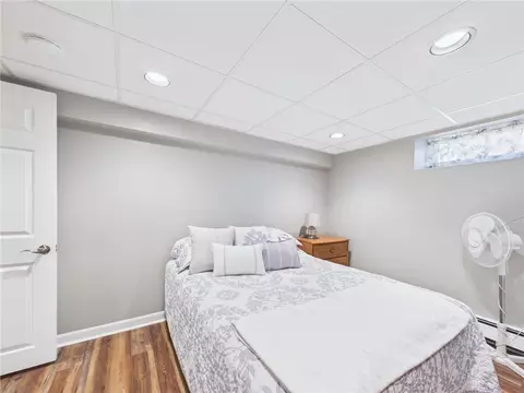 Bedroom - 205 Baldwin Rd, Warwick, RI 02886 photo 6 of 6