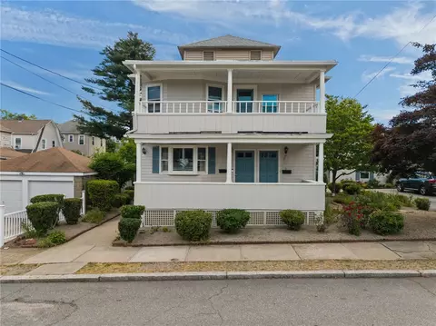 10 Denver Ave, Cranston, RI 02905