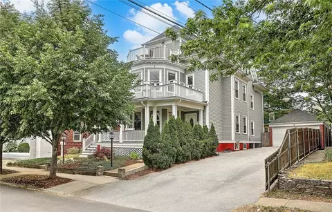 150 Irving Ave #3, Providence, RI 02906