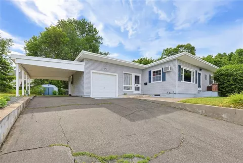 Exterior - 102 Grace Ave, Woonsocket, RI 02895 photo 5 of 16