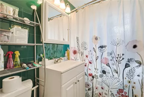Bath - 102 Grace Ave, Woonsocket, RI 02895 photo 1 of 2