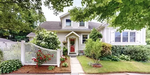 130 Grace St, Cranston, RI 02910
