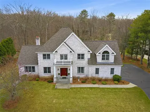 13 W Butterfly Way, Lincoln, RI 02865