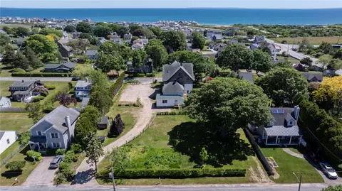 28 Park Ave, South Kingstown, RI 02879