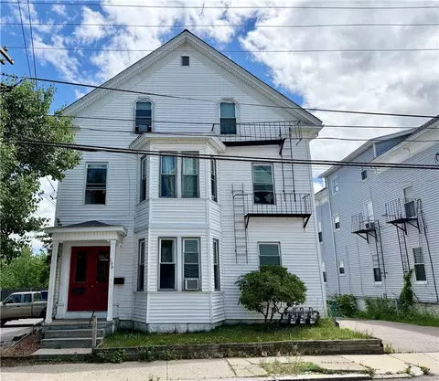 108 East St, Woonsocket, RI 02895