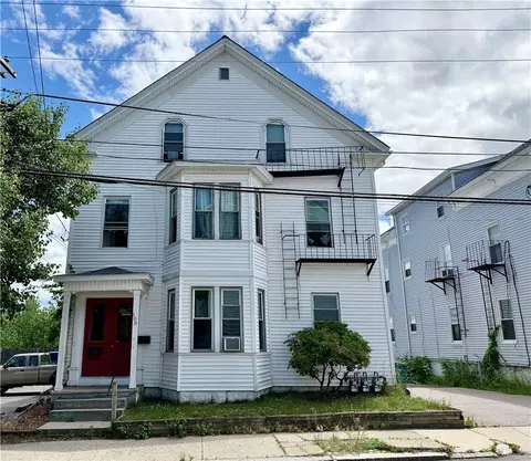 108 East St, Woonsocket, RI 02895