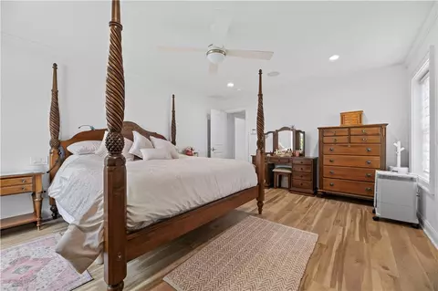Bedroom - 19 Moonlight Dr, Westerly, RI 02891 photo 1 of 5