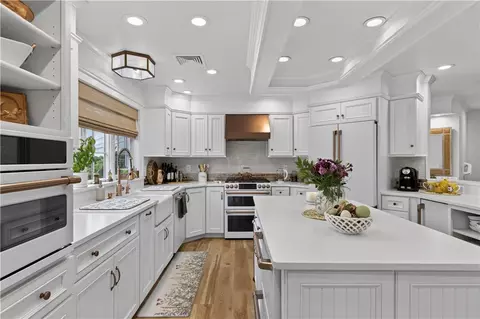 Kitchen - 19 Moonlight Dr, Westerly, RI 02891 photo 2 of 7
