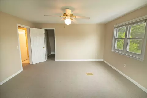 Bedroom - 23 Saundra Dr, Westerly, RI 02891 photo 4 of 7