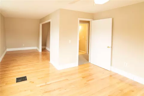 Bedroom - 23 Saundra Dr, Westerly, RI 02891 photo 7 of 7