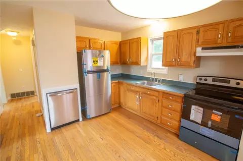 Kitchen - 23 Saundra Dr, Westerly, RI 02891 photo 1 of 2