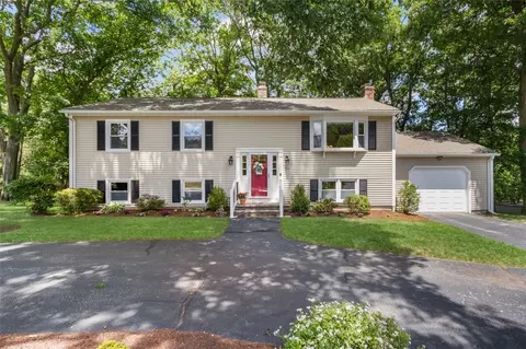 123 Hines Farm Rd, Cranston, RI 02921