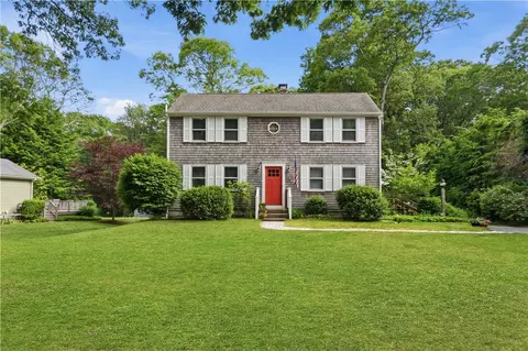 60 Westwind Rd, South Kingstown, RI 02879
