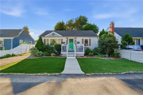 11 Cherry St, North Providence, RI 02911