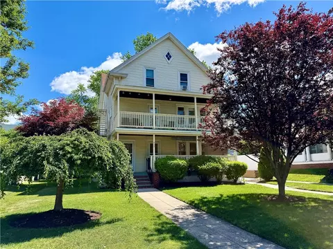415 Harris Ave, Woonsocket, RI 02895