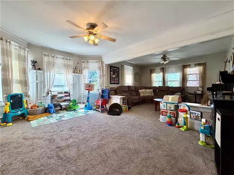 Living - 415 Harris Ave, Woonsocket, RI 02895 photo 6 of 10