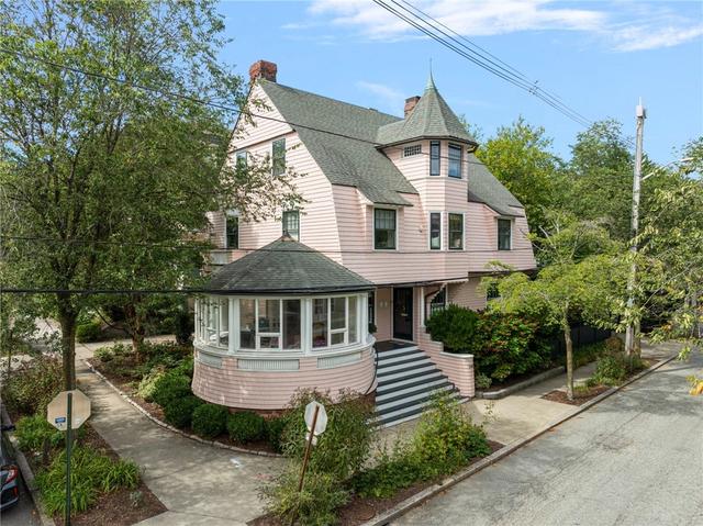 140 Brown St, Providence, RI 02906