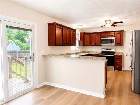 182 Gorham Ave, Warwick, RI 02886 photo 5