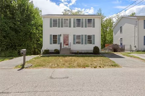 210 Morris St, Cumberland, RI 02864