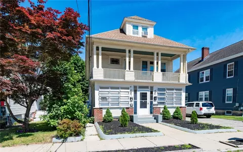 107 Home Ave, Providence, RI 02908