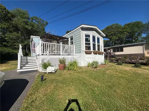 301 F13 Bulgarmarsh Rd, Tiverton, RI 02878