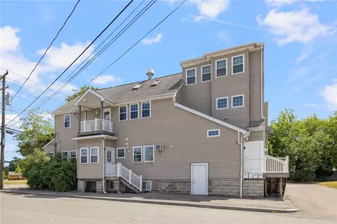 2799 Pawtucket Ave, East Providence, RI 02914