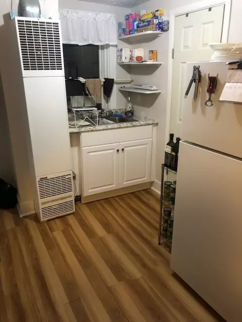 Kitchen - 68 Beach St, Westerly, RI 02891 photo 5 of 6